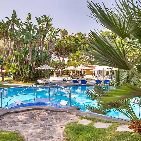 Готель La Reginella & Lacco Ameno (Isola d'Ischia)