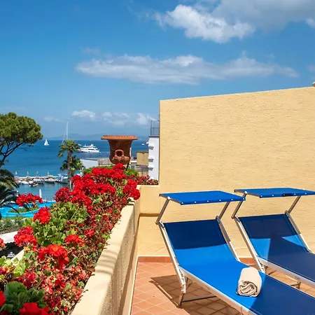 Готель La Reginella & Lacco Ameno (Isola d'Ischia)